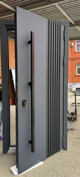 МЕТАЛЛИЧЕСКАЯ ДВЕРЬ МОДЕЛЬ RX -34 (ТЕРМОРАЗРЫВ)